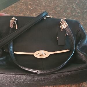 Elegant Black Leather Handbag